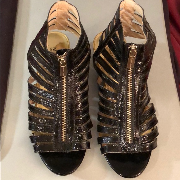 Michael Kors caged sandals. - Picture 3 of 5